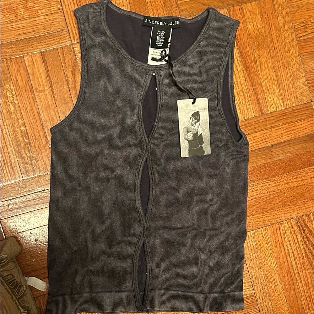 Sincerely Jules Charcoal Cutout Tank Top